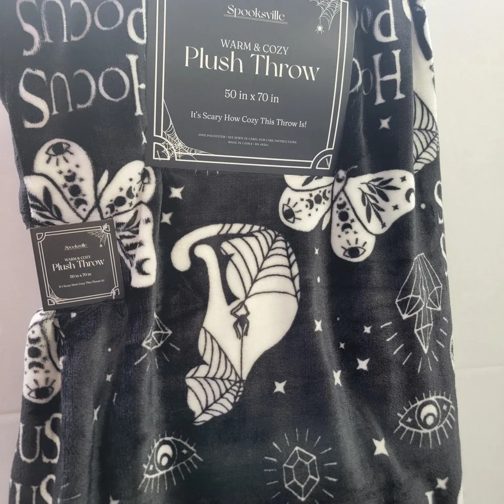 NEW! Spooksville Halloween 